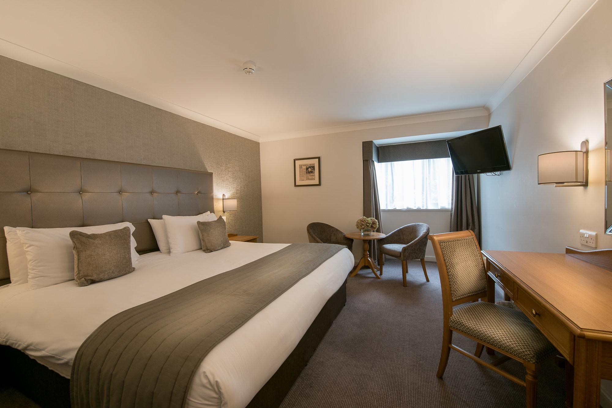 Westmead Bar & Restaurant Hotel
