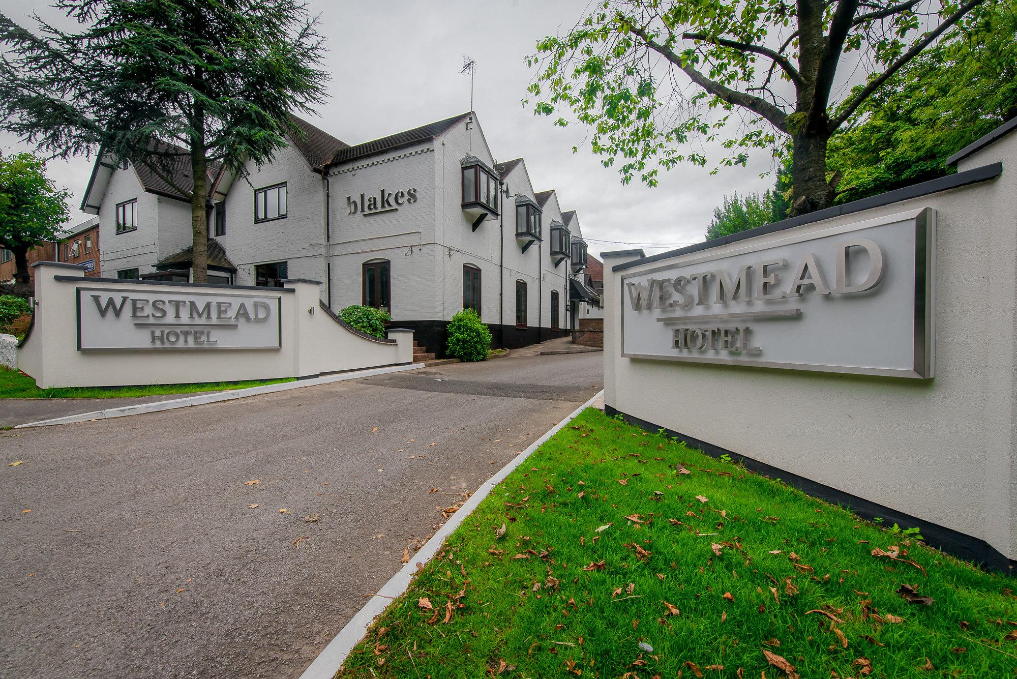 Westmead Bar & Restaurant Hotel Hopwood