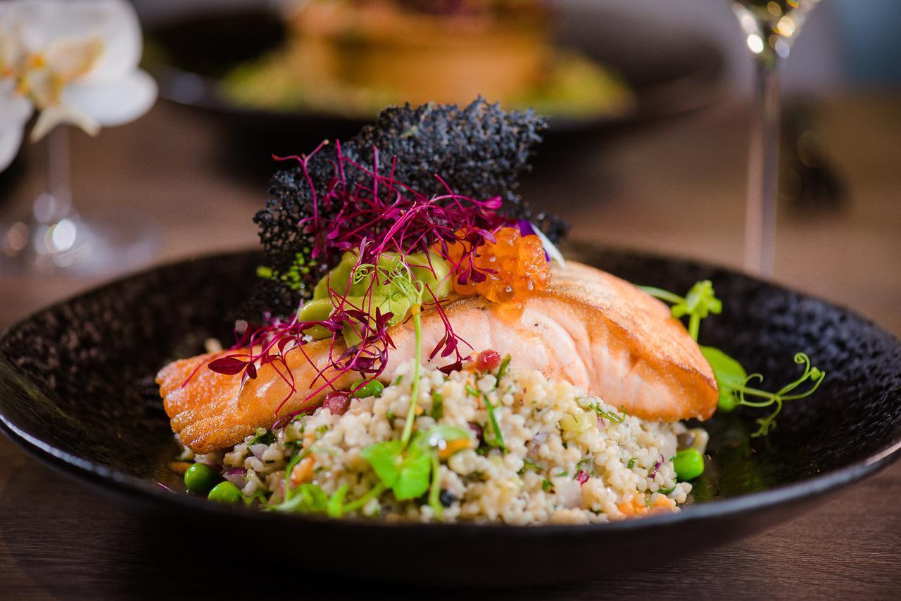 Hotel Westmead Bar & Restaurant